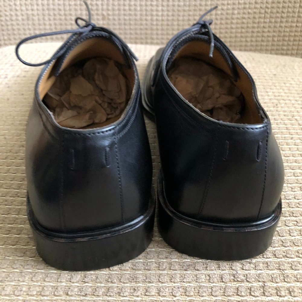 Louis Vuitton Men's Black Dress Shoes . - Picture 4 of 14